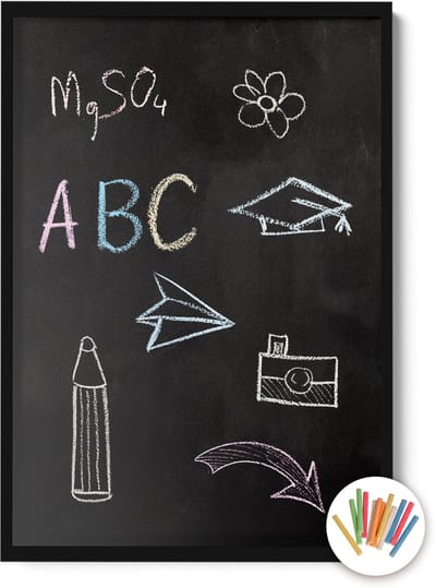 Tulup Krijtbord - Schoolbord in Lijst - 60 cm x 40 cm - Krijtbord Zwarte Lijst - Inclusief Krijtset - Decoratief Krijtbord - Krijtbord met Krijt - Krijtbord Houten Lijst - Wandkrijtbord - Krijtbord voor Thuis