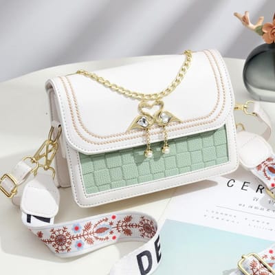 Nieuwe Diamant Ruit Stiksels Kleine Geurige Wind Ketting Kleine Vierkante Tas Hoge Uitstraling Mode Schoudertas Stiksels Kleine Tas . white