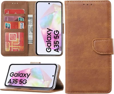 Hoesje geschikt voor Samsung Galaxy A35 bookcase met pasjeshouder - Bruin