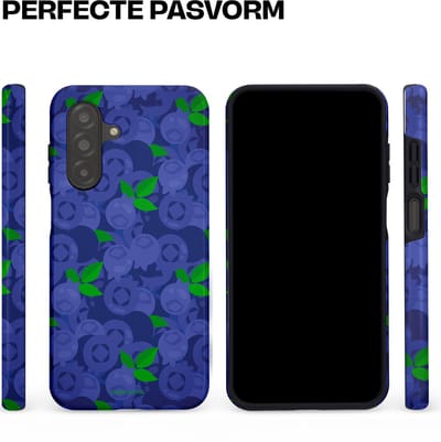 Casetastic hoesje geschikt voor Samsung Galaxy A26 - Dubbellaagse bescherming - Berrytastic Blauwe Blueberry Bessen - Fashion Case - Donkerblauw Groen