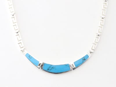 Hoogglans zilveren collier met blauwe turkoois