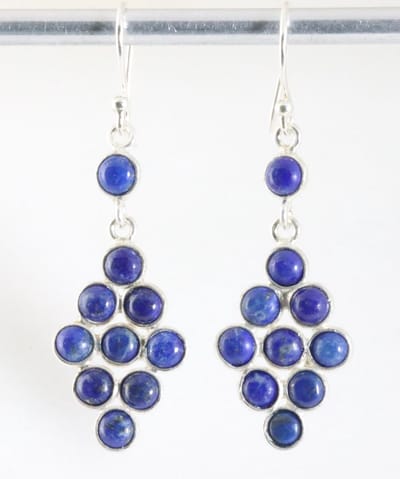 Lange zilveren oorbellen met lapis lazuli
