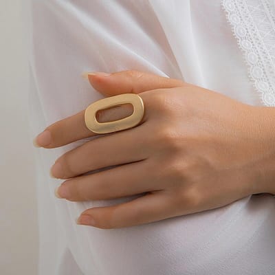Bagues ovales géométriques exagérées et creuses pour femmes, bagues créatives réglables et mates pour les doigts, bijoux de déclaration de mode pour filles or