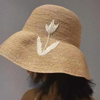 Chapeau de soleil pliable à large bord tissé à la main en raphia pour femme, protection solaire d'été, chapeau de plage, style français Hepburn, chapeau seau 56-58cm brown