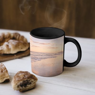 Magische Mok - Foto op Warmte Mokken - Koffiemok - Strand - Branding - Wolken - Magic Mok - Beker - 350 ML - Theemok