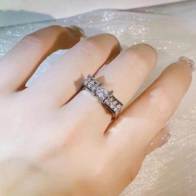 Bagues en Zircon Géométriques Irrégulières Classiques Argent Dames Nouvelle Bague Hip Hop Fête Bijoux de Mariage Cadeau 10 white