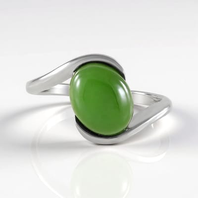 Cavill - Zilveren ring met Canadese Jade 2,755 ct - 925 Sterling zilver - Platina plating - Ovaal cabochon - Elegant handgemaakt groen sieraden