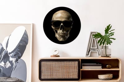 WallCircle - Wandcirkel - Muurcirkel - Skelet - Zonnebril - Tanden - Schedel - Zwart - Aluminium - Dibond - 60x60 cm - Binnen en Buiten