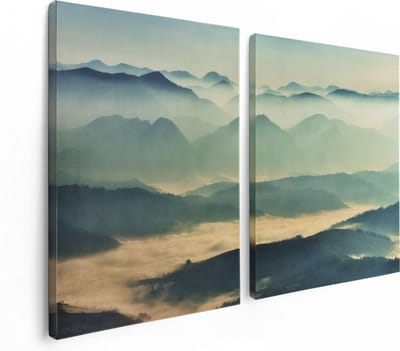 Artaza Canvas Schilderij Tweeluik Heuvel Landschap Tijdens De Mist - 120x80 cm - Wanddecoratie Woonkamer - Schilderijen - Muurdecoratie