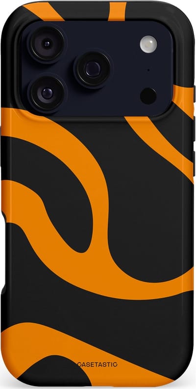 Casetastic hoesje geschikt voor Apple iPhone 17 Pro - MagSafe - Dubbellaagse bescherming - Katachtige Oranje Tijger Strepen - Fashion Case - Zwart Oranje