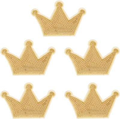 Vijf stoffen patches met kroonontwerp voor het bedekken van gaten en vlekken, ideaal voor naaien en DIY kledingaccessoires, met sequins en glanzende afwerking.