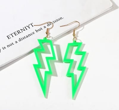 Akyol - Oorbellen groene bliksemschicht -neon groen- oorbel - -uitgaan - festival - bohemian - neon groene oorbellen - leuke groene oorbellen - Sieraad - bliksem neon oorbellen - foute feest - foute party - carnaval - hangoorbel - groen oorbel