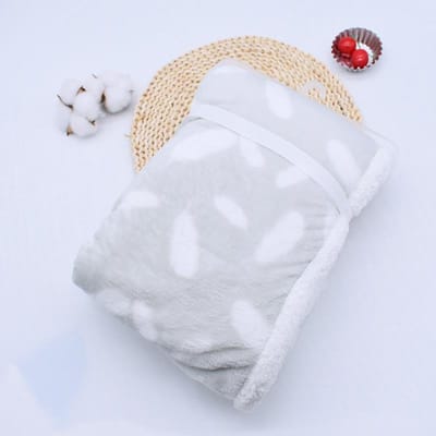 Babydeken Warm Fleece Thermisch Pasgeboren Zacht Kinderwagen Slaaphoes Baby Beddengoed Wikkeldoek Zacht Wasbaar Dikke Deken Dekbed (Gray,76x102cm) grijze kleur