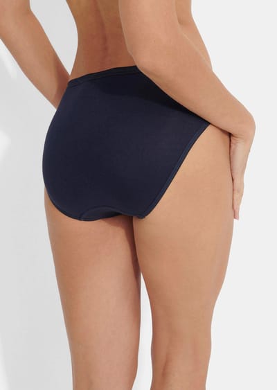Drie heupslips van fijnrib - marine - Gr. 38 van Goldner Fashion