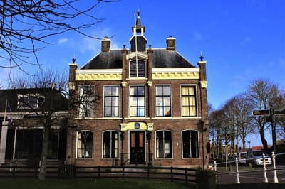 Dickensville - IJlst - Stadhuis