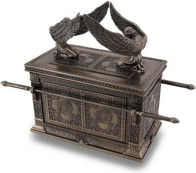 Snuisterijdoos - Decoratieve Doos - Schatten Bewaren - Gedetailleerd Bronzen Design - 27.7 cm Lang - Brons