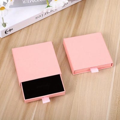 Boîte d'emballage à tiroir créative pour bijoux Colliers Bagues Boucles d'oreilles Bracelets Organisateur de rangement Présentoir Papier couleur unie Cadeau 2022 8*8*1.7CM rose