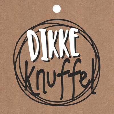 Luxe Bloemenkaartjes - Wenskaarten - Cadeaukaart - Bruin - Dikke Knuffel - 7x7cm - 20 Stuks - Met Boorgaatje