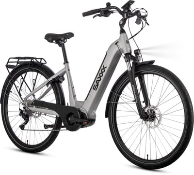 SAXXX 28 inch Stads E-bike - 250W Middenmotor - 95% Vooraf Geassembleerd - 36V 540Wh Geïntegreerde Uitneembare Accu - Tot 100km Actieradius - SHIMANO Deore 10 Versnellingen - Hydraulische Schijfremmen - SR SUNTOUR Verende Voorvork