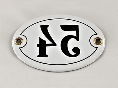 Emaille Huisnummer - Nummerbord Schild - Huis Identificatie - Handgemaakt Werk - 10.5 x 7 cm - Wit Zwart