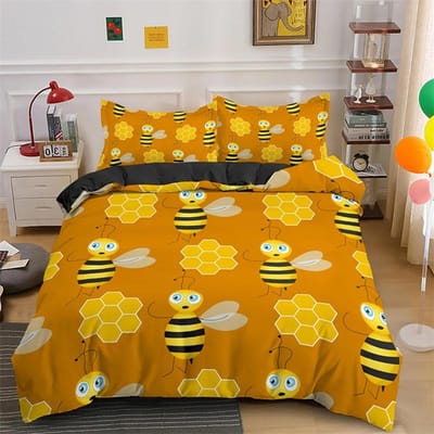 Cartoon Bij Dekbedovertrek Lieflijk Geel Vliegende Dieren Thema voor Kinderen Jongens Meisjes Cadeaus Vrouwen Prachtige Bloemen Slaapkamer Decoratie 135x200cm 2pcs