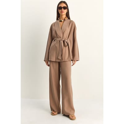 Hoge taille set met strikdetail en sjaalkraag