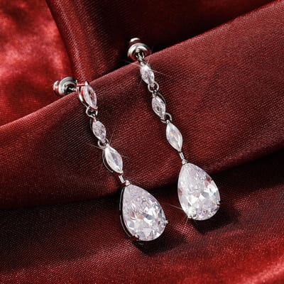 Huitan Boucles d'oreilles pendantes de mariée tempérament pour mariage Couleur Luxe CZ Boucles d'oreilles pendantes Mode Bijoux d'oreille pour femmes brown