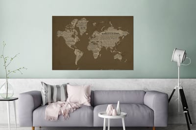 Aluminium schilderij 180x120 cm - Wanddecoratie metaal - Wereldkaart - Retro - Krant - Metalen muurdecoratie woonkamer - Decoratie industrieel - Foto op dibond - Industriële accessoires slaapkamer