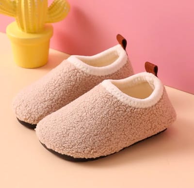 Kindersloffen van Baby-Slofje - Sloffen Kinderen - Pantoffels - Zand - Beige - maat 24/25 - Anti slipzool - warme voeten