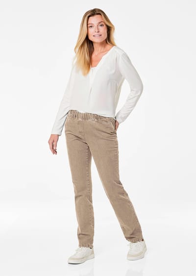 Klassieke jeans CARLA met elastische tailleband - beige - Gr. 195 van Goldner Fashion