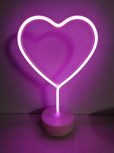 Neon verlichting  Hart - Home Decor - nachtlamp - tafellamp - met kabel