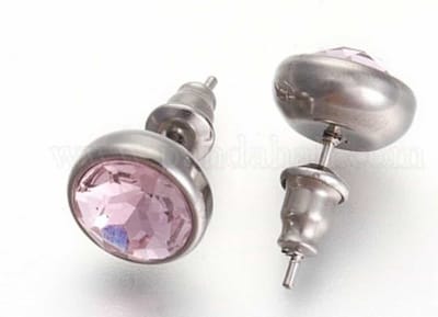 Oorknopjes rose zirkonia | Oorstekers | Rose | Zirkonia | Oorbellen | Cadeau