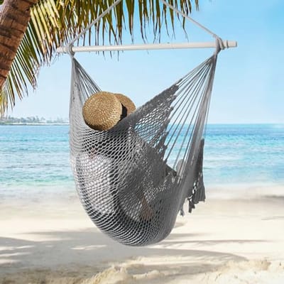 Boho hangstoel met metalen spreider, handgeweven katoenen touw, indoor en outdoor schommelstoel
