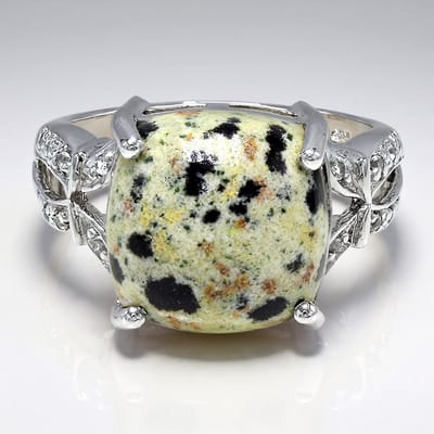 Cavill - Zilveren ring 925 Sterling met 8,06 ct Dalmatiër Jaspis en 0,102 ct Witte Topazen - Elegant antiek kussen cabochon design - Maat 17