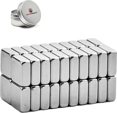 Brute Strength - Super sterke magneten - Vierkant - 10 x 10 x 4 mm - 60 Stuks - Geschikt voor radiatorfolie - Neodymium magneet sterk - Whiteboard magneten - Kleine magneetjes - Mini magneetjes - Blokmagneet - Koelkast magneten