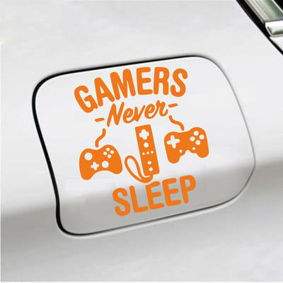 Bumpersticker - Gamers Never Sleep - 12,9 X 11,8 - Oranje