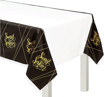Tafelkleed Plastic sweet sixteen  108 cm x 180 cm  / Let op dit is dun plastic geen tafelzeil