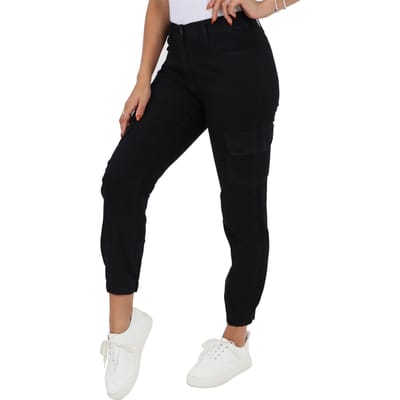 Damesjeans met elastische taille en zelfboeien in zwart