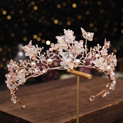 Europese en Amerikaanse Bruidstiara Vlinder Bloem Strass Tiara Hoofddeksel Gouden Parel Tiara Haarband Accessoire white