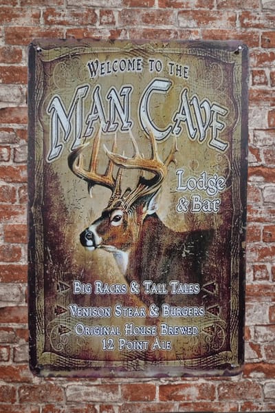 Wandbord - Lodge & Bar - Metalen wandbord - Mancave - Mancave decoratie - Retro - Metal sign - Bar decoratie - Tekst bord - Wandborden - Wand Decoratie - UV bestendig - 20 x 30 cm - Cave & Garden