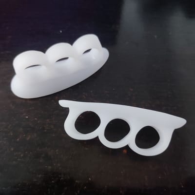 Go Go Gadget - Teenspreider - Tenenspreider - Teenstrekker - Siliconen - 1 paar - Wit