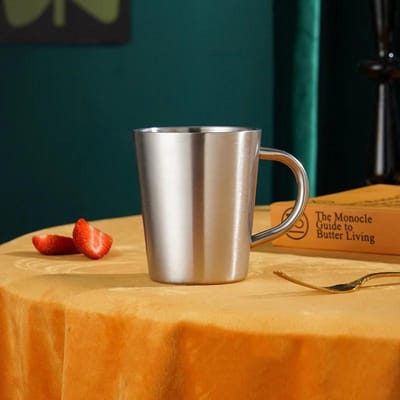 300ml Roestvrijstalen Waterbeker Dubbellaags Thermische Koffie Bier Mok met Handvat Valbestendig Warmte-isolatie Koffiekop Drinkware 300ml brown