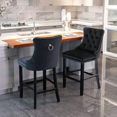 BLACKCOLORS Moderne barstoelen met fluwelen bekleding, capitonné-knopen en houten poten, verchroomde spijkers, barstoelen in casual stijl, barstoelen, set van 2 (zwart), DE2002BK