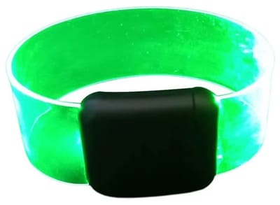 LED Lichtgevende Armband op Batterij – Knipperende Veiligheidsarmband voor Hardlopen, Evenementen & Feesten - Glow Armband Party & Outdoor - Groen
