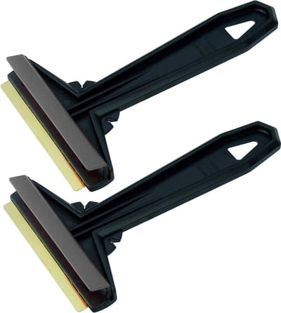 Set van 2 hoogwaardige ijskrabbers met messingen blad van 90 mm