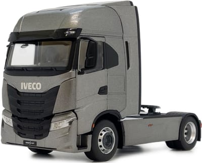 MarGe Models Iveco S-Way truck 4x2, schaal 1:32