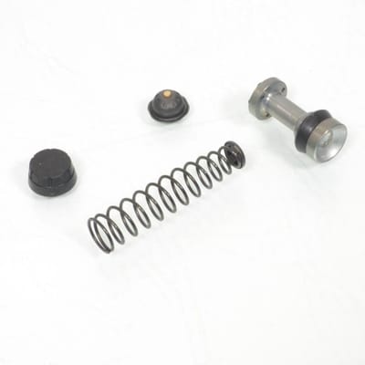 Kit réparation maitre cylindre frein origine pour moto Suzuki 550 GS 69600-45820