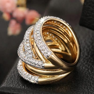 Design Incrusté Ligne Complète, Style Palais, Bague Design Ligne, Nouveaux Accessoires Tendance et Élégants en Zircon Haut de Gamme pour Femmes 6 brown