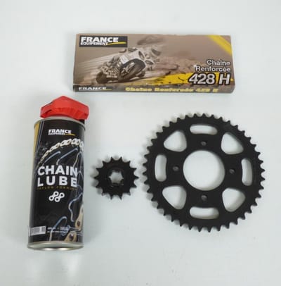 Kit chaîne France Equipement pour Moto Suzuki 125 Tu X Classic 1999 à 2004 14X41 pas 428 Neuf