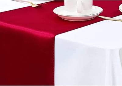 Elegante Satijnen Tafellopers in 4 Stuks, 30 x 275 cm, Voor Bruiloften, Verjaardagen en Feesten, Romantische Tafeldecoratie in Zacht Roze